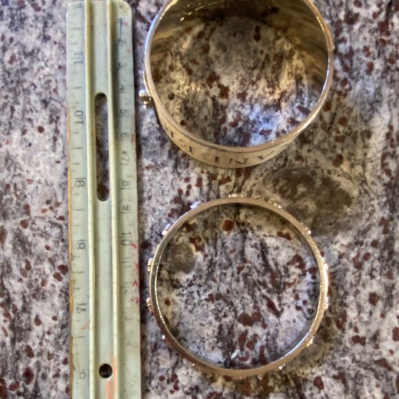 Alexander McQueen Bangle Bracelets - Picture 7 of 8